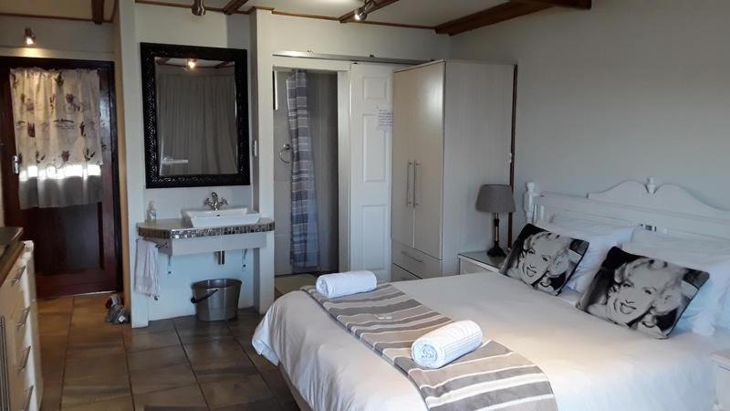 12 On Beach Guest House Saldanha Bay Exteriér fotografie