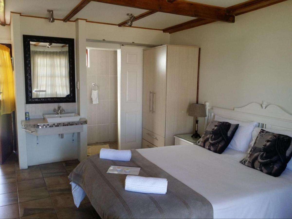 12 On Beach Guest House Saldanha Bay Exteriér fotografie